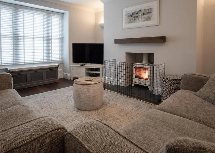 Noe Acre - 3 Bedroom Cottage - Tenby